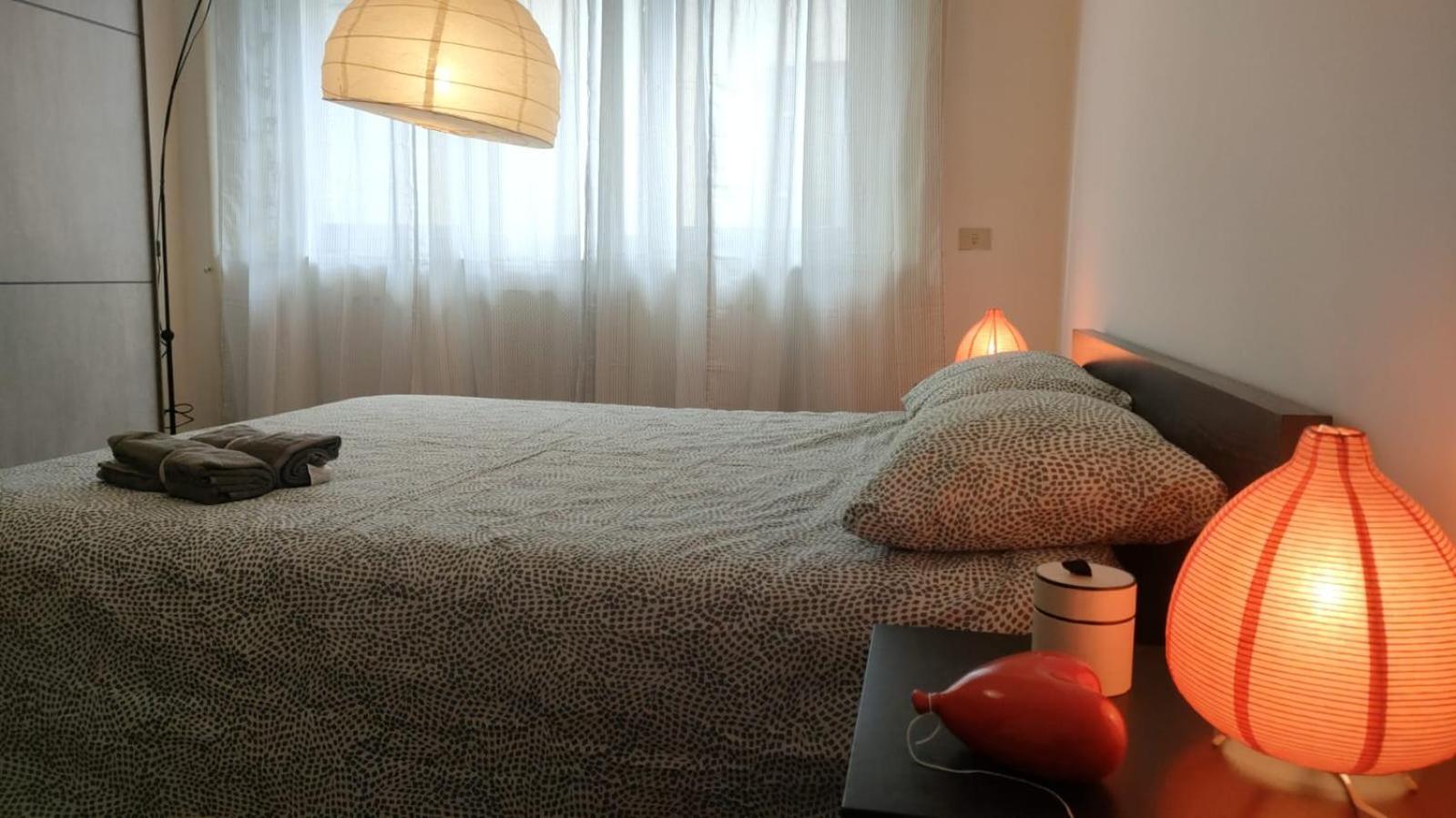 Very Big Apartment At 3 Minutes On Foot From Duomo Cathedral Milan Exterior photo